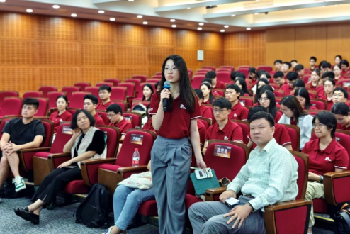 515投资者保护日|南方“一起投”：“同学，你好！”校园投教新探索，南方基金走进北大、厦大、交大等高校
